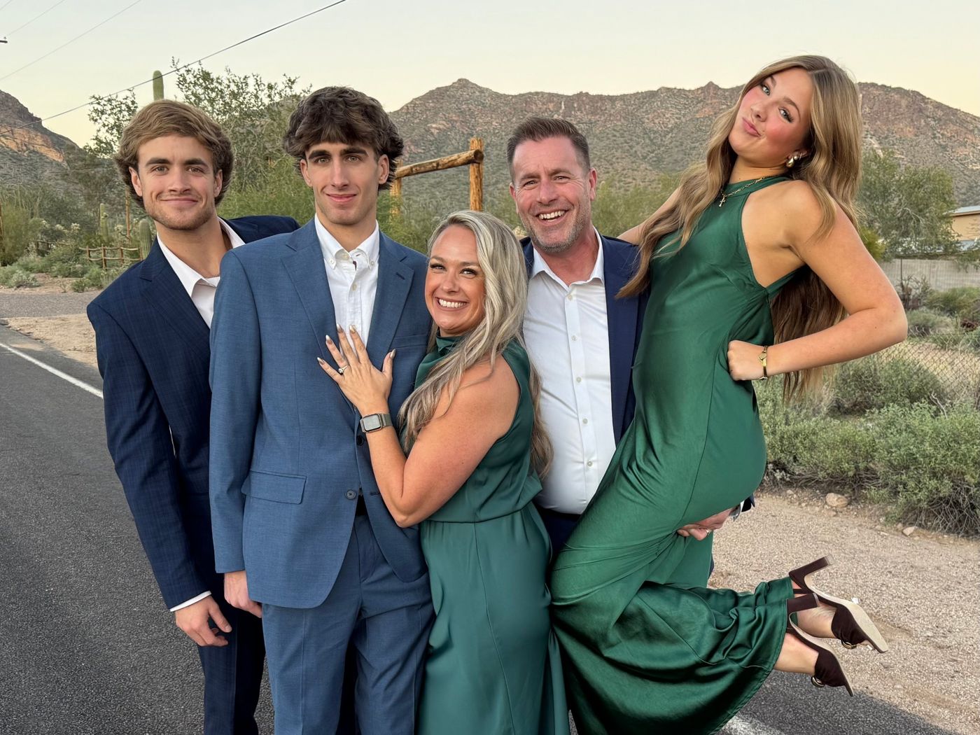Jason Robinson with his wife and three kids